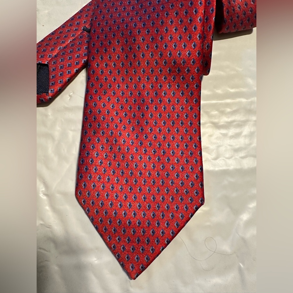 Ermenegilido‎ Zegna Mens Tie Necktie 100% silk Red Blue Diamond Pattern